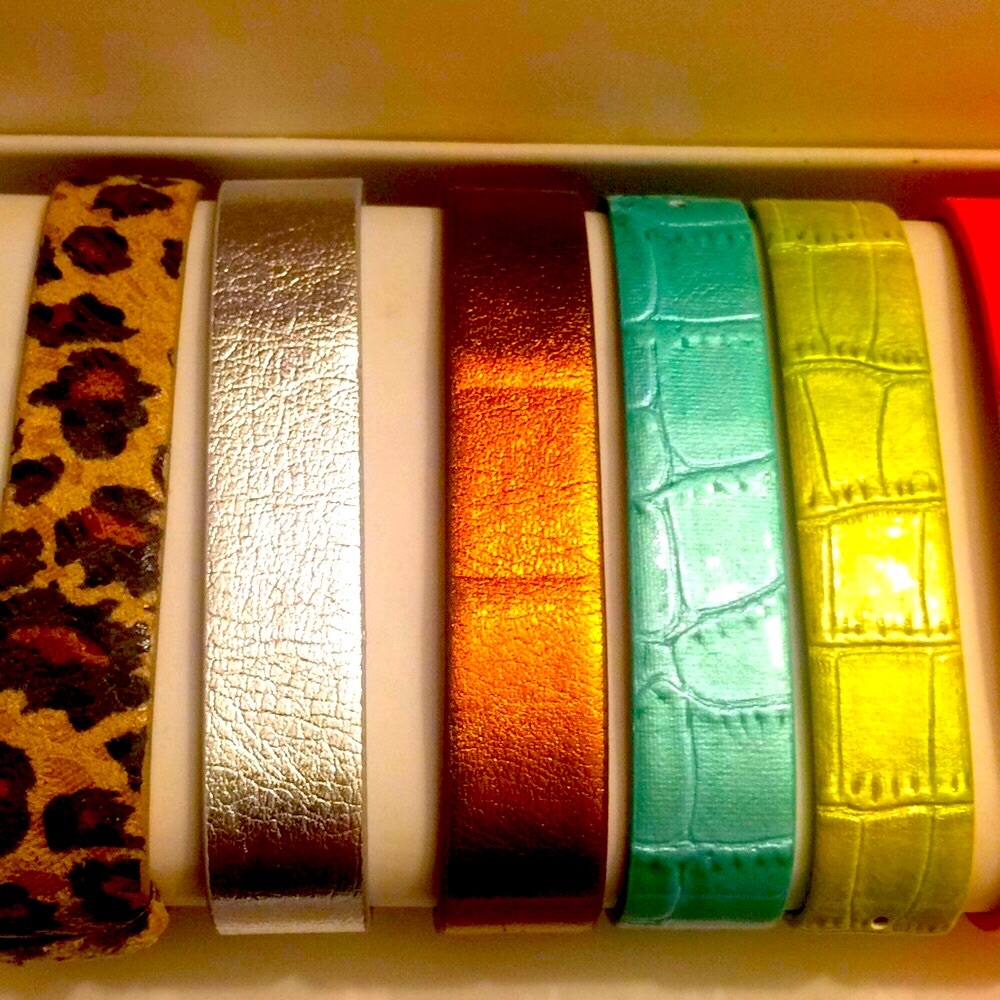New Watch Set - Picture 3 of 6
